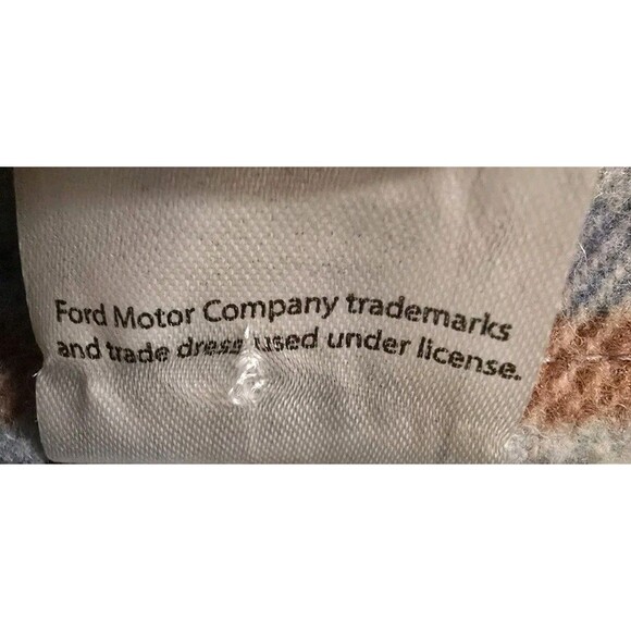 Ford Bronco Licensed Bundle – Plaid Overshirt Jacket + Graphic Tee (XS & L) - Picture 5 of 16